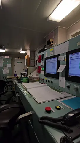 Engine Control Room  #fyppppppppppppppppppppppp  #seafarerslife  #seamantiktok  #