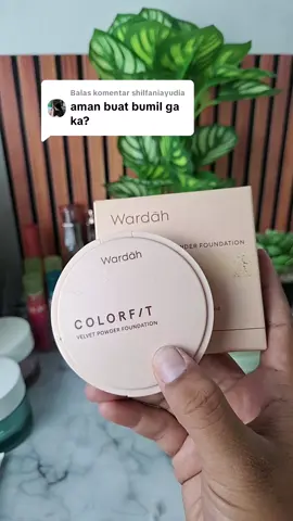 Membalas @shilfaniayudia colorfit velvet powder foundation bedak padat  yang aman banget dipakai untuk bumil dan busui #bedak #bedakpadat #colorfit #colorfitstudio #ownyourshadewardah #makeupwardah #wardah 
