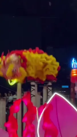 🇲🇾 27-7-2025 第15届云顶世界狮王争霸战 🇲🇾 15th Genting World Lion Dance Championship 2025 冠军🏆🥇Champion 决赛 Final round Team 🇸🇬 🇸🇬 新加坡藝威體育會 Singapore Yiwei Athletic Association Team B Final Score：9.78 我命由我不由天 Congratulations for winning the world championship again 🏆 2 consecutive championships A 60th birthday gift for Singapore🎁 👏👏👏👏 #malaysia #liondance #barongsai #mualan #tariansinga 