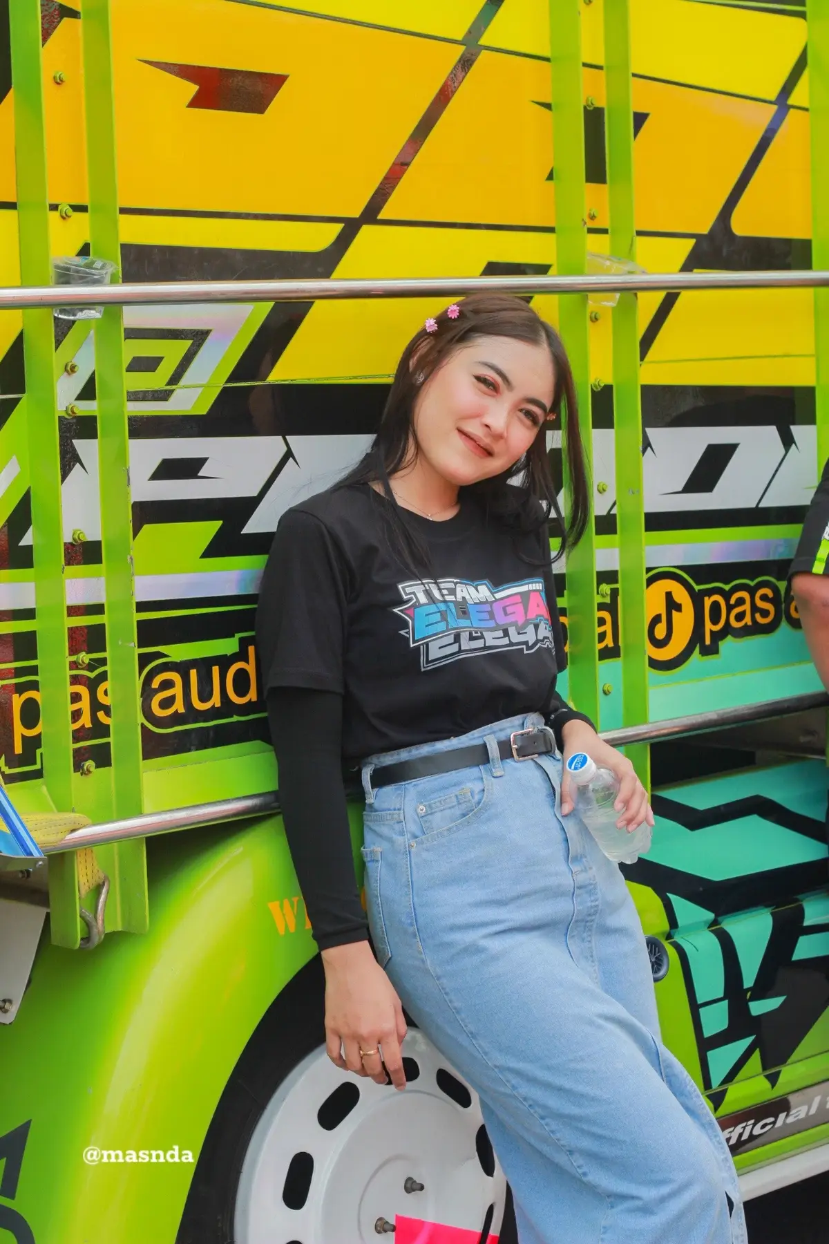 Masih bersama Mbk Tiara🤗 @tiaara.jelitta  #karnaval #karnavalsoundsystem #kepung #soundsystemjawatimur #tiarajelita #dancer #fyp #fypage #fypシ゚ 