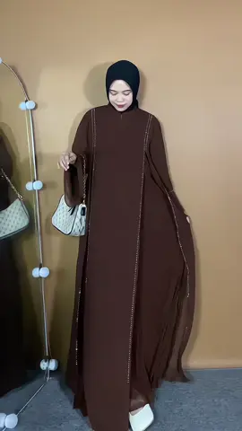 Abaya cakeup🤎💫 #abaya #gamisabaya #gamiswanita #gamiskekinian 