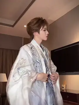 Ỏ 😺🫶  #lưuvũ #Lưuvũ #liuyu #Liuyu #刘宇 #刘宇_lưuvũ #หลิวอวี่ #xh #idol