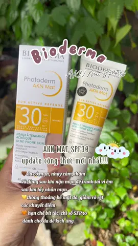 Kem chống nắng Bioderma AKN MAT SPF30 cho bạn nào da nhạy cảm, có mụn và thích finish lì mịn ạ 🤎✨🤗#HangMoiVe #videohangmypham #littleparisvn #biodermasunscreen #bioderma #photoderm 