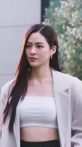 Chúng ta là một đôi 😘 #ormkornnaphat #ออมกรณ์นภัส #lingorm #linglingkwong #หลิงหลิงคอง #ThaiGL #onlyyoutheseriesth #viral 