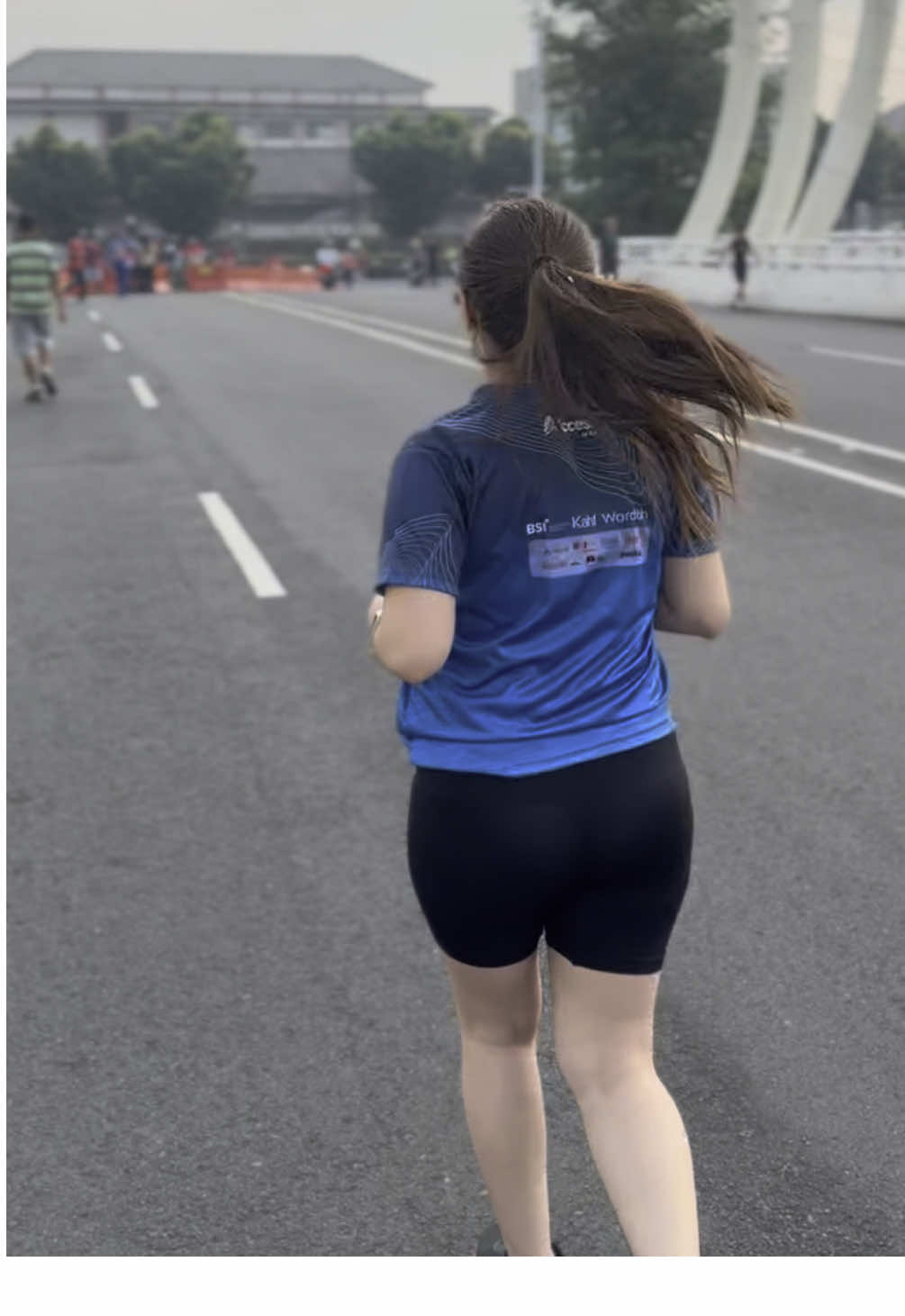 Pov : Ngawal lari pagi bojomu sing ayu dewe jyaakhhh  #Running #lari #olahraga #olahragatiktok #laripagi #sunmori #bojo 