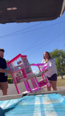 Remember the Barbie Dream House I bought for my niece (plus 40+ Barbies and so many accessories)? Well… it’s still living at my place. So today I’m finally getting it organised with @inabox Heavy-Duty Containers and the Organise by Inabox app. I can’t explain the satisfaction of knowing where all of our items are. Everything’s stored neatly in the garage and is so easy to find. If you’re planning a garage makeover or looking for inspiration to get organised, follow Inabox Solutions on socials or find their range at Bunnings stores across Australia and New Zealand. #inabox #inaboxsolutions #storagesolutions #storage #organised 