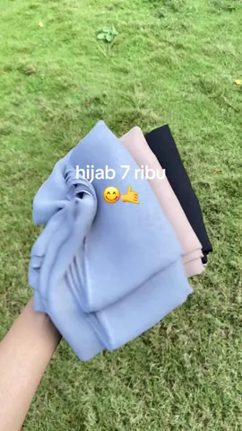 #hijab #hijabmurah #hijabsegiempat #hijabbellasquare #hijabantimeleyot 