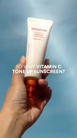 POV: Your sunscreen has 3-in-1 benefits with UV protection, brightening, and photoaging care ✨ #INNISFREE #INNISFREESINGAPORE #VitaminCToneupSunscreen #suncare #sunscreen #PhotoAgingCare #RadiantToneUp #kbeauty #koreanskincare 
