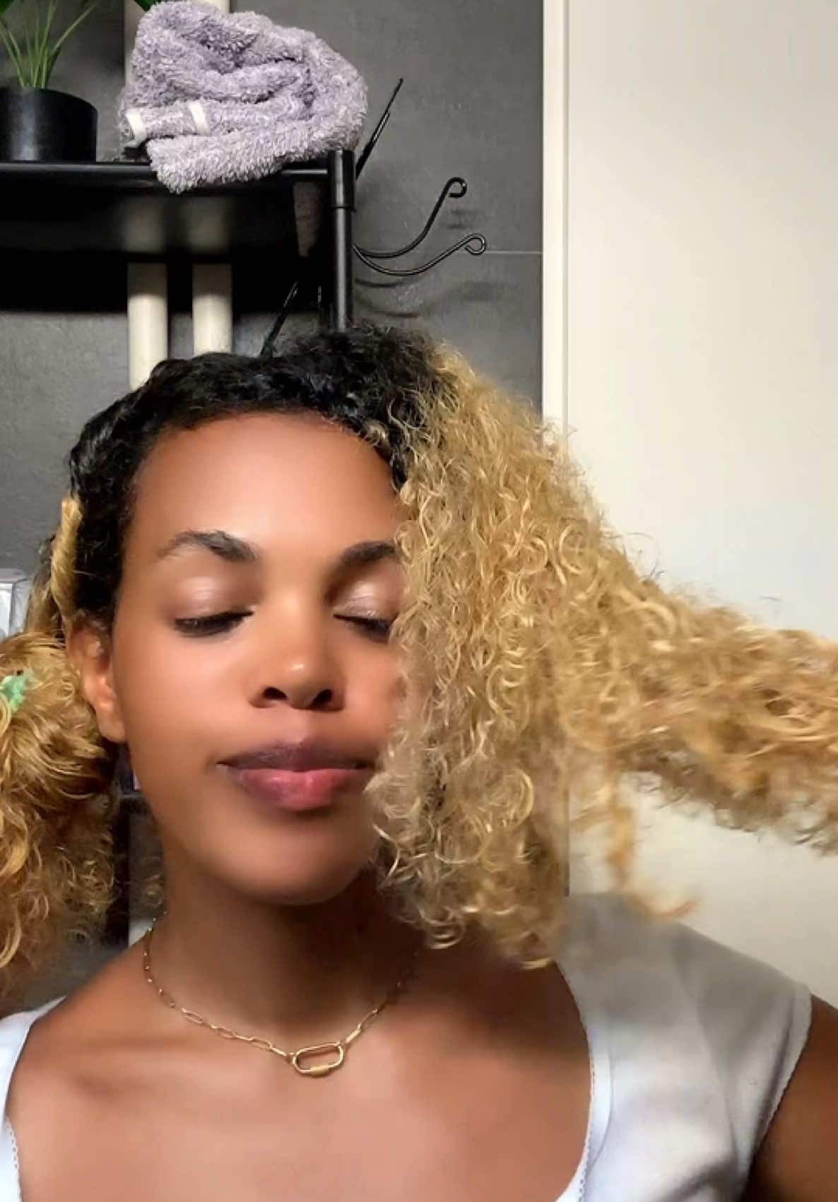 🙈