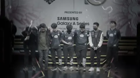 #EVOS ||Everything u are ㅤㅤㅤㅤ SORRY YA KALO KURANG MEMUASKANN 🫠, soalnya ak pribadi aja ga puas kayak ada yang kurang, udah ku coba sama aja, ak syap kok menerima kritik dan saran MAKASI JGA BWAT YANG UDAH NUNGGUIN 🫶 ㅤㅤㅤㅤ ㅤㅤㅤㅤ #EVOS #evosfams #fyp #foryou #unflopme