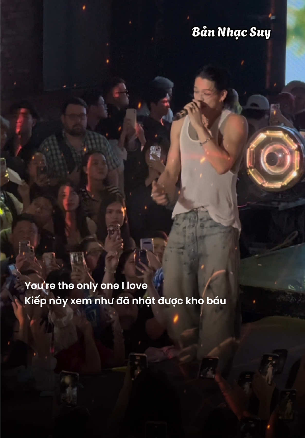 Anh chưa bao giờ ngừng một ngày nhớ về em… “Kho Báu - (S) TRONG Trọng Hiếu” #khobau #strong #tronghieu #BanNhacSuy #xh 