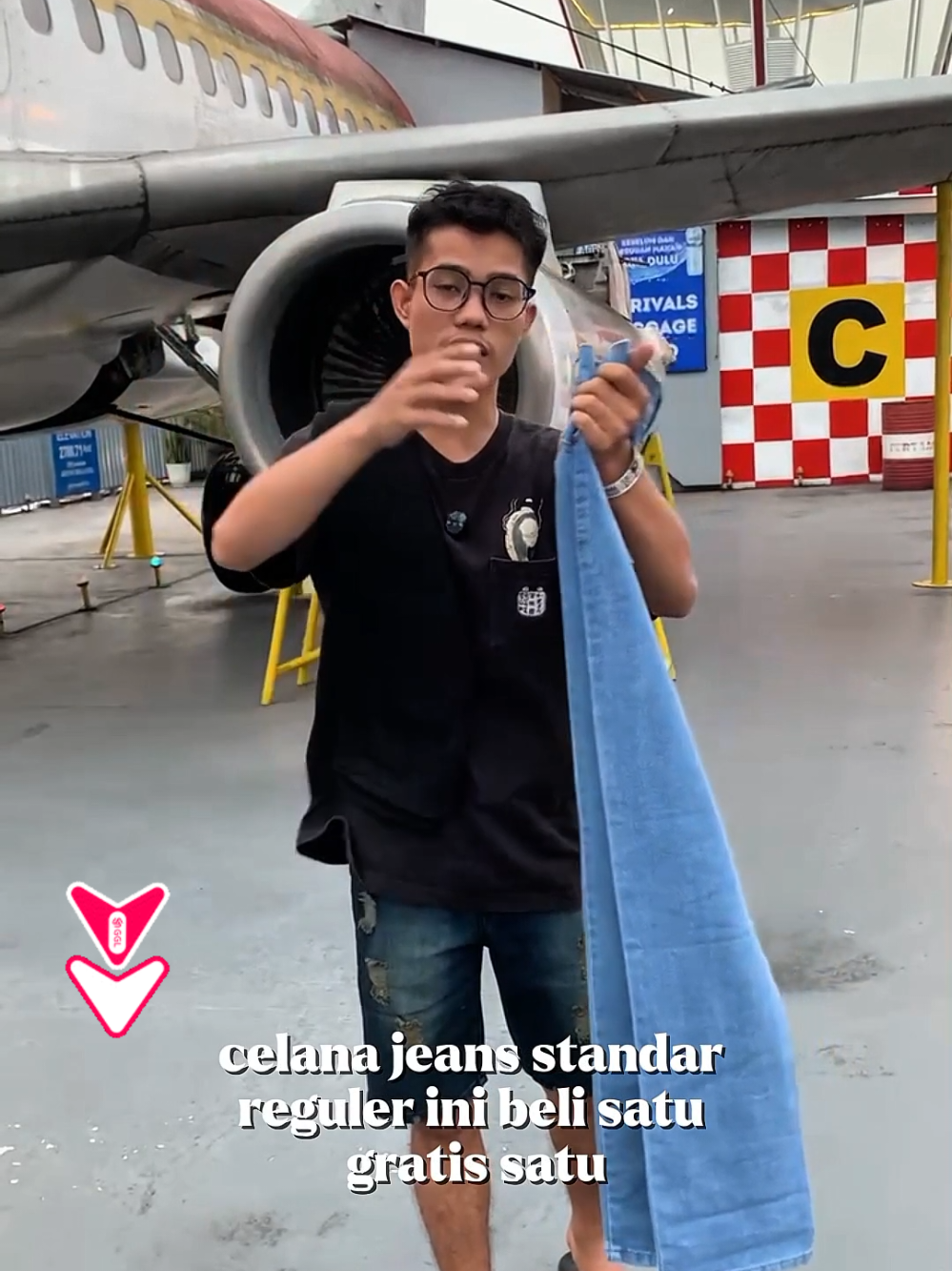 promo celana jeans beli1gratis1 model standar reguler #celana #celanapria #celanamurah #celanastandar 