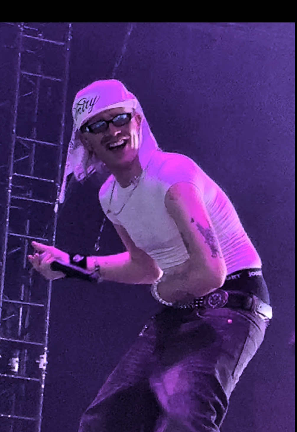 Buurman uit Berlijn (and Joost ofc 🤭) never dissapointing 🙌🥳 #joostklein  #joost  #ruisrock  #foryoupage❤️❤️  #fyppp  #fyouuuu  #foryoupagе 