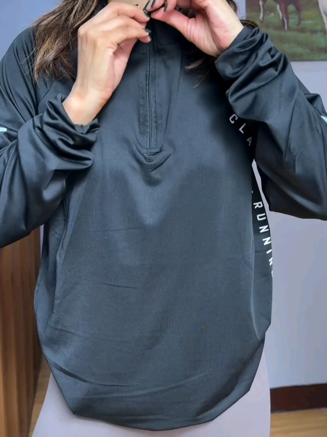 men's running fitness sports long sleeve shirt🔥✨ #sportswear #activewear #runningshirt #gymshirt #gymrat #sportsfit #GymTok #workoutfit #windbreaker #tiktokfinds #drifit #longsleeve #longsleevedrifit #eecho #fyp 