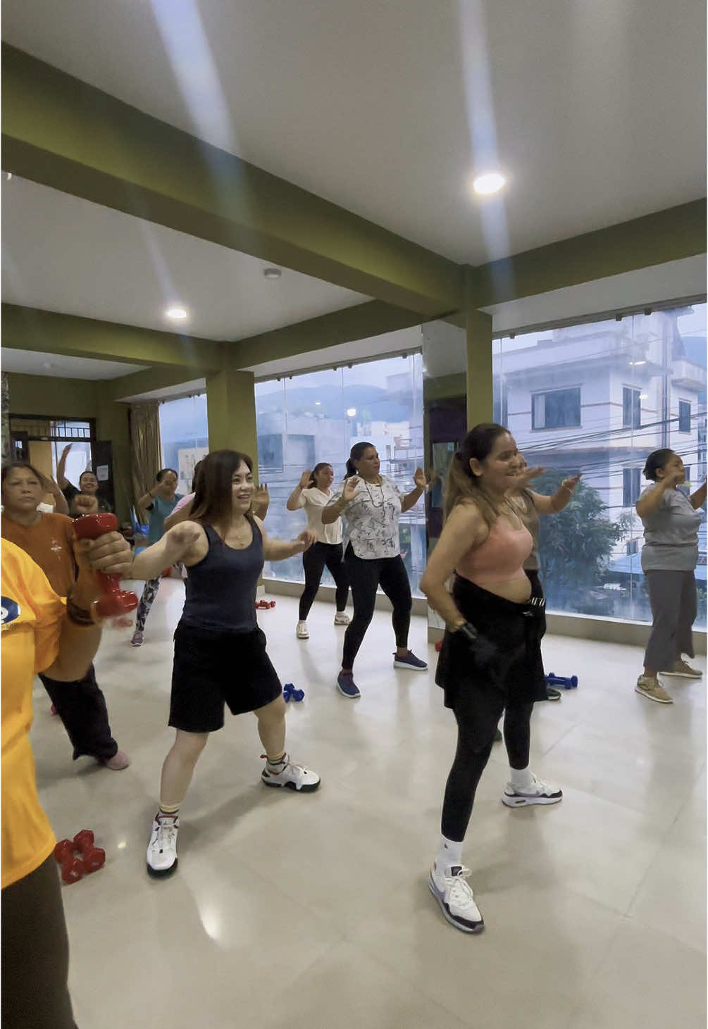 #zumbawithniru #zumbainstructor #zumbadance #dancewithme #onthisday #hollywood #exercise #hindi#song @zumba @Nira Magar @Muna Pakhrin🌸 @aani_stha @Pranaya pranav 230 @silvi khadka @binagurung387 @Maya Giri @Sabu Joshi 💪💪💪💪💪🌸🌸🌺🌺🌹🌹