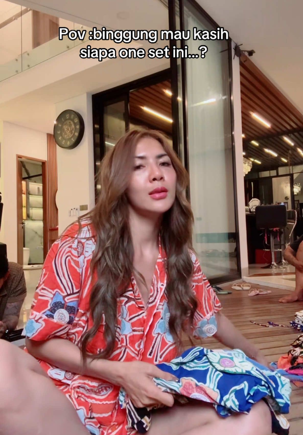 Binggung buangnya😎