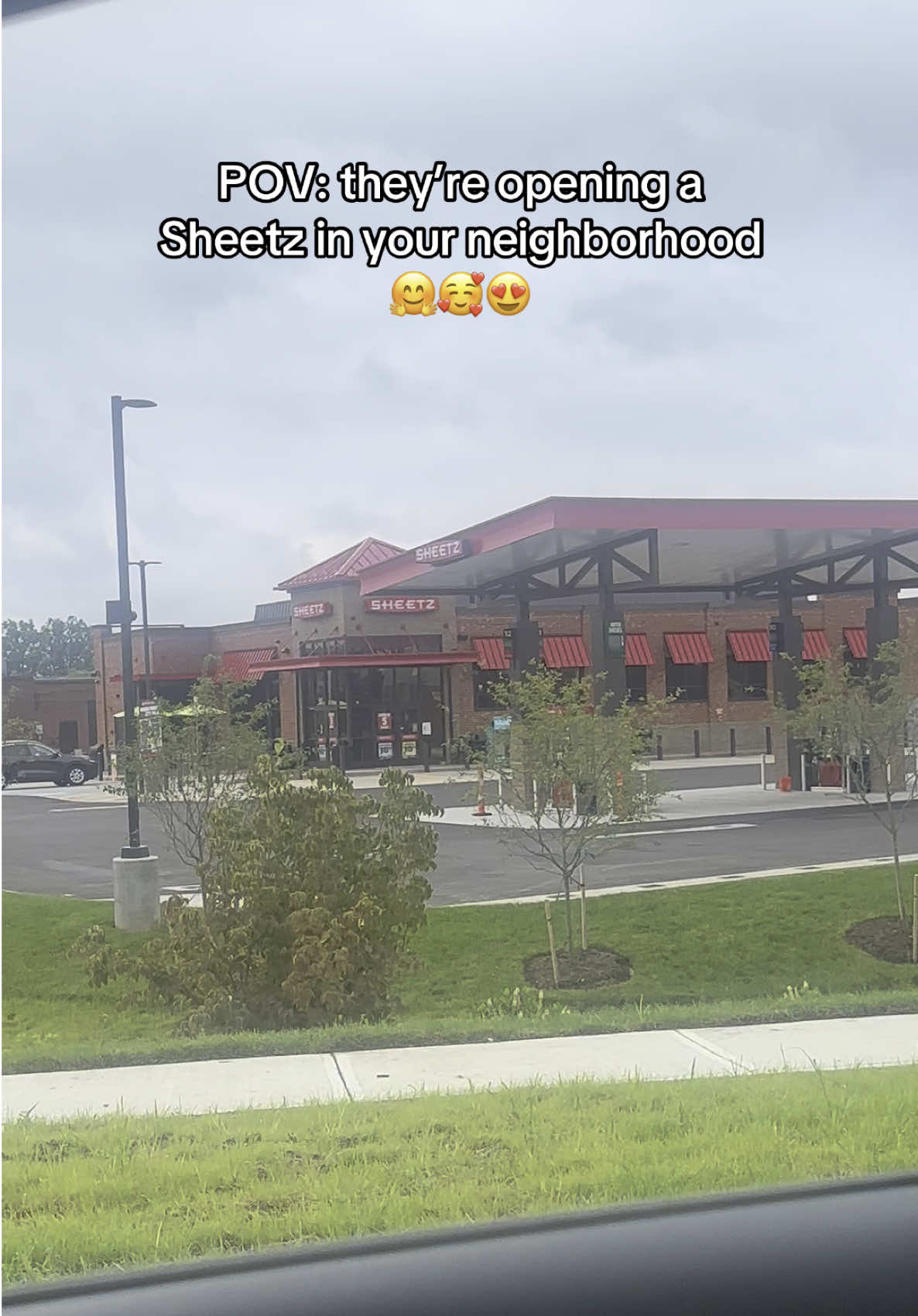 New @Sheetz coming to Solon in 5 days! WhooHoo! I’m excited 😆#cleveland #solonohio #sheetz #newsheetz #grandopening #sheetzfreak #newincleveland #gasstation #clevelandfood 