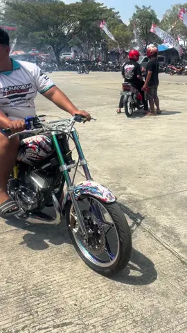 Sak sritt #jibekgank #twostrokfighter #senimanblayer 