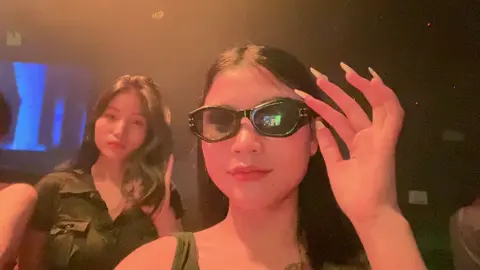 เดิยวได้แต่สบ่ายใจ#กับเพื่อนที่ไหนก็สนุก 🥰