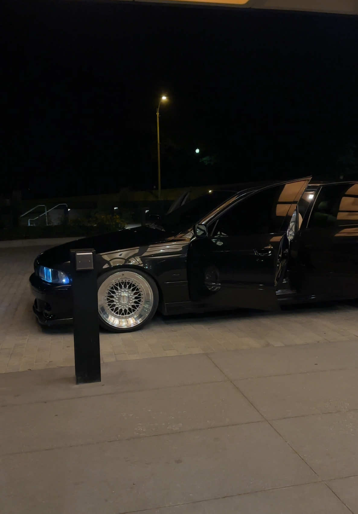 The competition was left behind, cleanest e39 in the world. #bmw #e39 #bmwclub #e39club