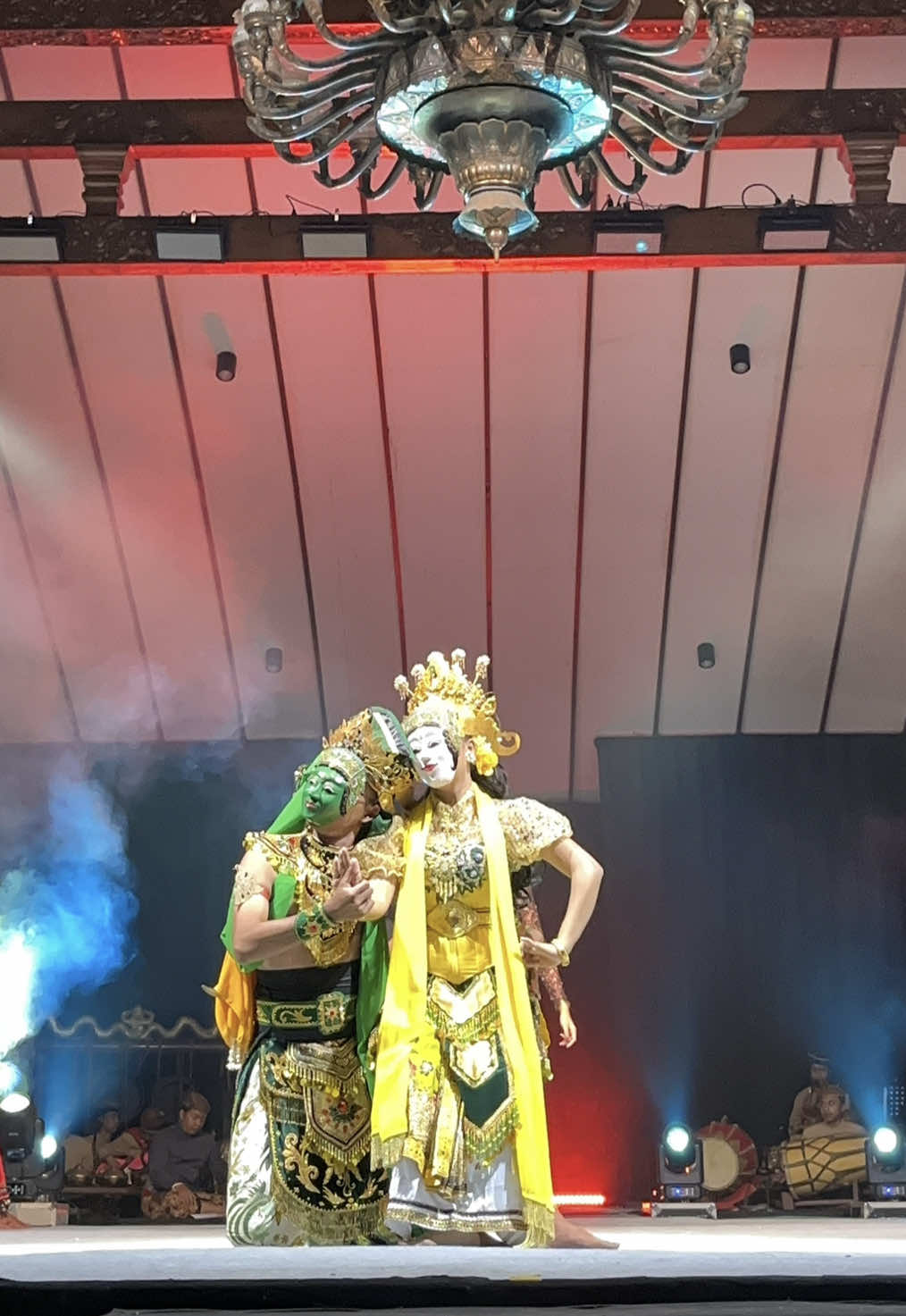 - Pagelaran TOPENG PANJI IN LOVE -  Malang Bagian Premium😍‼️ 📍Taman Krida Budaya @disbudparjatim  #malang #kotamalang #topengmalang #topeng#panjiinlove #pagelaran #pagelaranseni #tari #tariindonesia #taritradisional #disbudparjatim #kesenianjawatimur #taritopeng #fyp #fypage #fyppppppppppppppppppppppp #xyzabc 