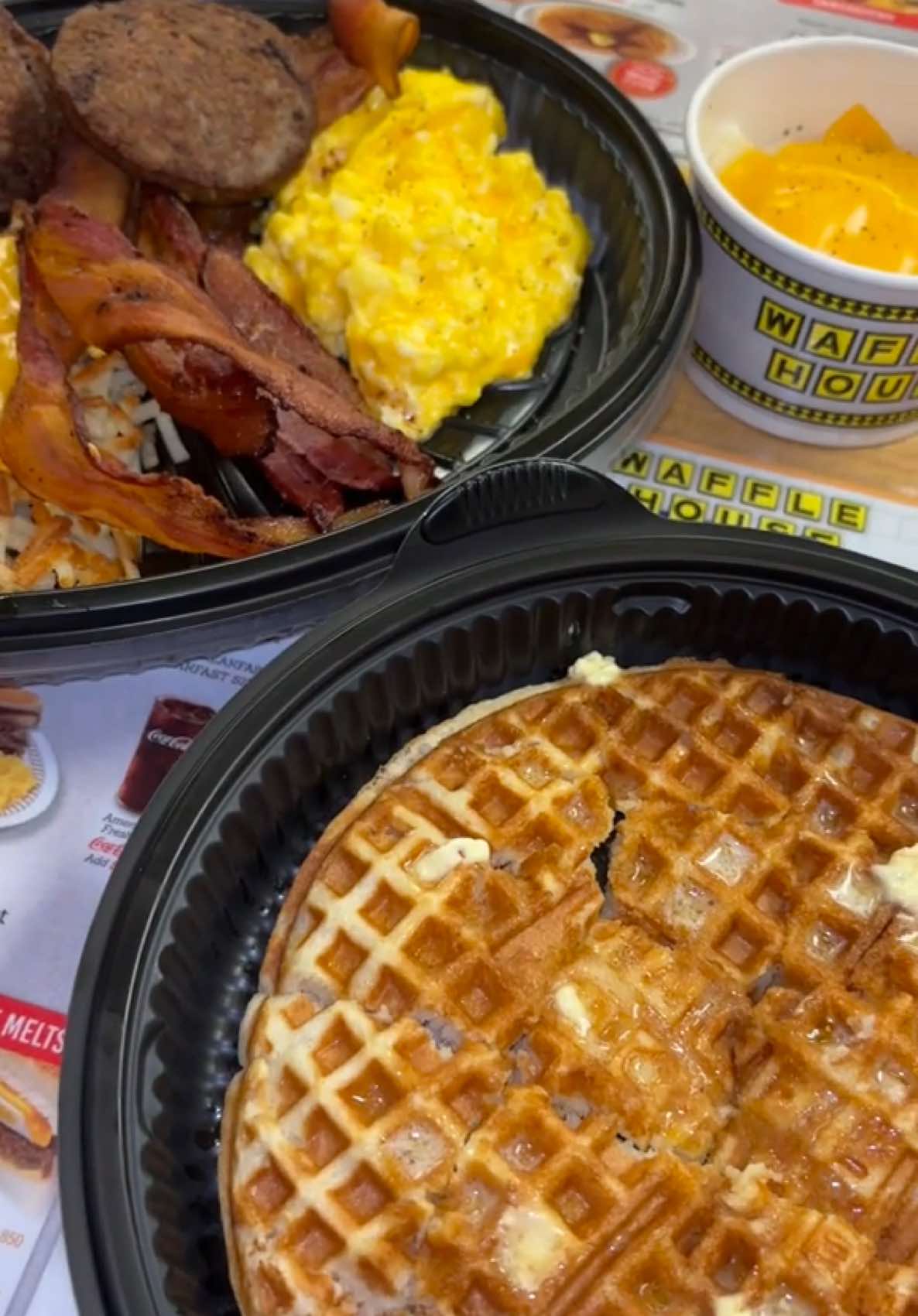 this Waffle House didn’t stand a chance 😭🤤 #wafflehouse #Foodie #wafflehouseshenagins #viral #fyp #food 