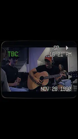 How Zach Bryan’s music should be played #zachbryan @Zach Bryan @Zach Bryan Archive @Oklahoman Outlaw @greatamericanbarscene #zb #countrymusic #nightslikethis 