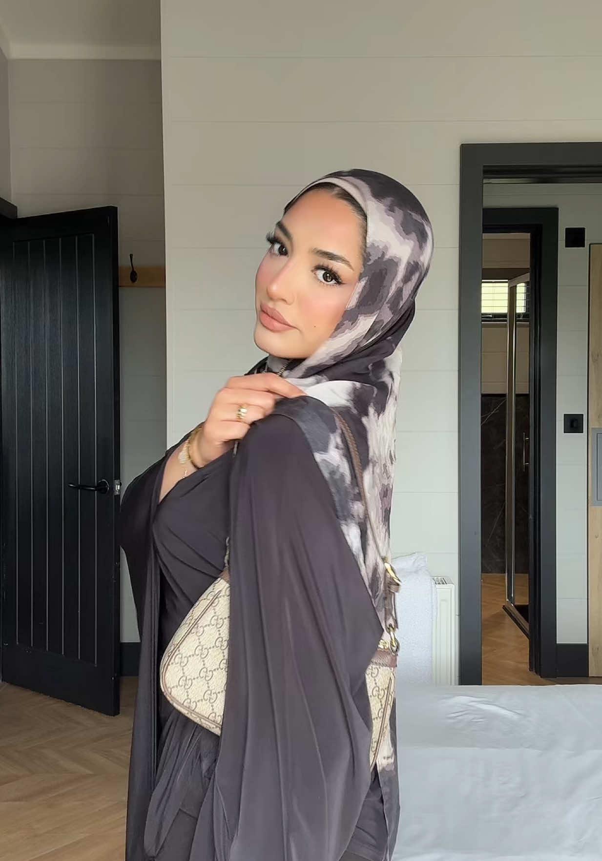 Shehaan in all black? top: @SISTRSTHELABEL hijab: @qaaf #outfitsinspo #outfits #hijabi #browngirl #blackoutfit 