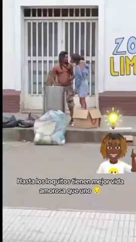 cada loco con su loca 