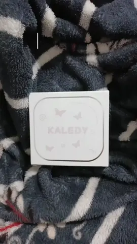 #kaledy #แป้งkaledy #แป้งคุมมัน #แป้งหน้าเนียน 