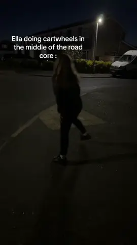 #ella #ellacore #cartwheel @︎ 