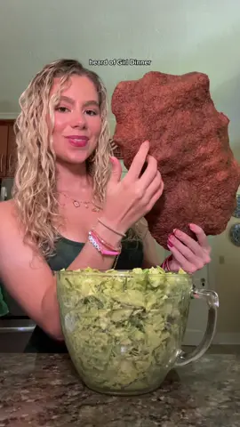 Green goddess salad 🌿🥒💚 [~268 cals 30g protein] - Find my cookbooks in my bio 👀💖 Peep my last post for the chicken chips recipe 🤩 - (Salad Base) ✰ small head green cabbage ✰ 1 1/2 large cucumber) ✰ 1/4 cup chives ✰ 1 bunch green onions ✰ any other green veggies you like  (Dressing) ✰ 1 cup basil leaves ✰ 1 cup fresh spinach ✰ 2 cloves garlic ✰ 1 small shallot ✰ 2 lemons, juiced ✰ 2 tbsp olive oil ✰ 1/3 cup nutritional yeast ✰ 2 tablespoons hemp seeds (optional) ✰ 2 tablespoons rice vinegar  ✰ Salt and pepper  1. Wash and chop all salad base ingredients and pour into large bowl.  2. Blend all dressing ingredients together then add to veggies.  3. Enjoy! I believe the original green goddess salad is by baked by Melissa - this is my variation 💚 - Nutrition  Makes 4 servings (macros per serving)  128 cals 7g fat 12g carb 4g protein With a serving of chicken chips: 268 cals 10g fat 12g carb 30g protein Fit is @gymshark (code fitfoodie10 🦈)