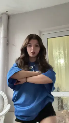 bu şarkıyla güzel anılarımız olmasa da…  #fyp #dance #foryoupage #dancer 
