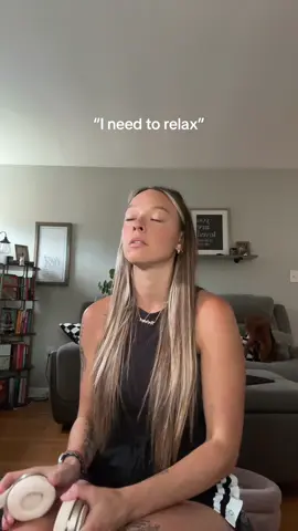 my relaxation 👌🏻 @I Prevail #iprevail #musiktok #metalcore #musictaste #dailymusic #musicilove #relaxing #posthardcore #violentnature #hardrock 