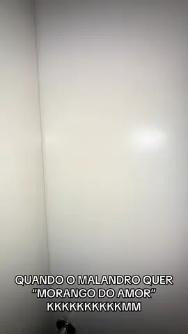 IXI MORANGO DO AMOR RAPA? . . . . . . . . . . . . . #morangodoamor #casal #sagat #humor #mulherdepreso🔓🕊👫💍 