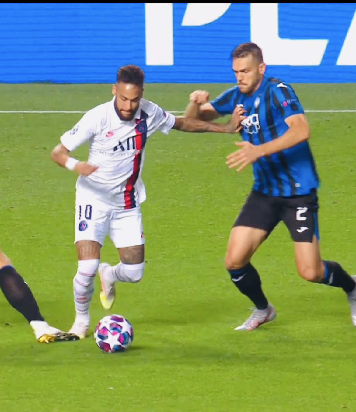 Neymar vs Atalanta ☠️. #neymar #neymarjr #neymaredits #neymarjr10 #neymarskills #barcelona #football #footballtiktok #Soccer 