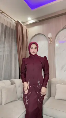 Hayati warna mahogani#kurungmelayu #bridesmaids #kurungcantik #fyp 