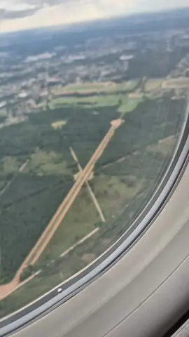 Aterisage#iledefrance #orly #vueduciel #France 