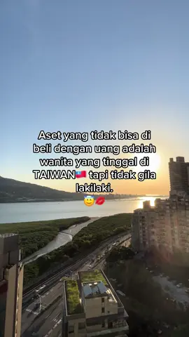 Pasti ada banyak kan sini ngumpul❤️ aku tak maju pertama dewe 🥰 #fyp #tkwtaiwanindonesia🇹🇼🇮🇩 #foryoupage #tkltaiwan #tiktoknews #taiwan🇹🇼 #cilacap24jam 