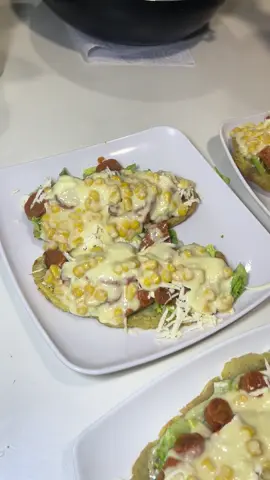 Haciendo lo que más me gusta!! Cocinando, patacón especial #cocinando #comidacasera #comidatiktok #paratiiiiiiiiiiiiiiiiiiiiiiiiiiiiiii #fyp #recetas #tendencia #patacones #patoconcontodo 