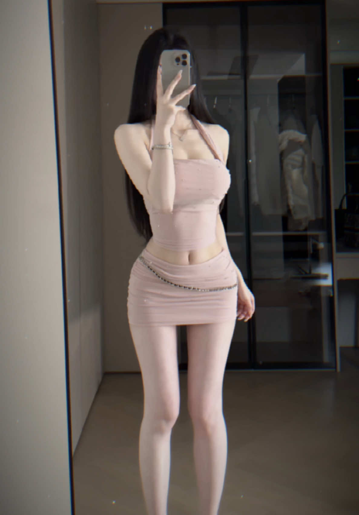 𝑵𝒉𝒂̣𝒄 𝒈𝒊̀ 𝒎𝒂̀ 𝒄𝒖𝒐̂́𝒏 🫦 #vayxinh #outfit #viral #xh #fybシ 