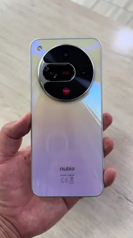 ZTE Nubia Focus 2 5G 📲 El ZTE nubia Focus 2 5G tiene una pantalla HD+ de 6.7 pulgadas y está potenciado por un procesador Unisoc T760 con 8GB o 12GB de RAM y 256GB de almacenamiento. Su cámara trasera triple tiene sensor principal de 108MP, se alimenta de una batería de 5.000 mAh de carga rápida, tiene lector de huellas y corre Android 14. #zte #nubia #ztenubiafocus2 #lejotech 