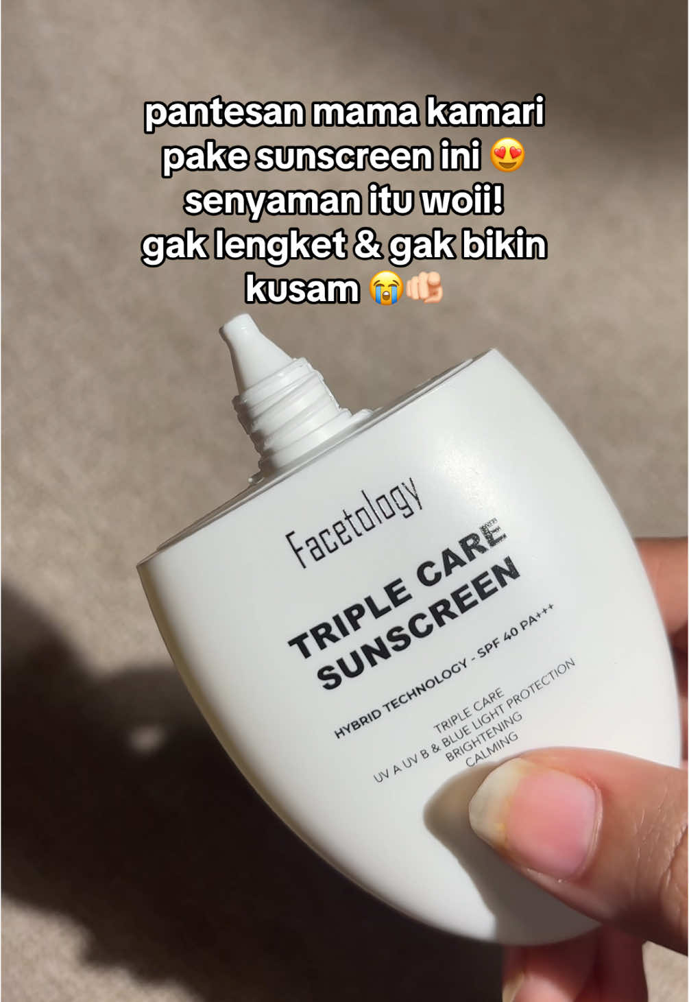 #sunscreen #sunscreenviral #mamakamari #sunscreenreview #masukfyp #lewatberanda #fyp 