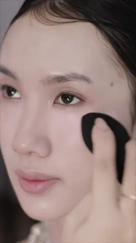 Một ánh mắt – đủ khiến tim lạc nhịp. Mỗi lớp son – là một tầng mê hoặc. ✨ Makeup cho những khoảnh khắc bạn muốn khiến cả thế giới phải ngoái nhìn.#booboomakeup #xuhuongtiktok #teambooboomakeup #makeupcodau #makeupthuducquan9 #makeuphochiminh💄💄💄 