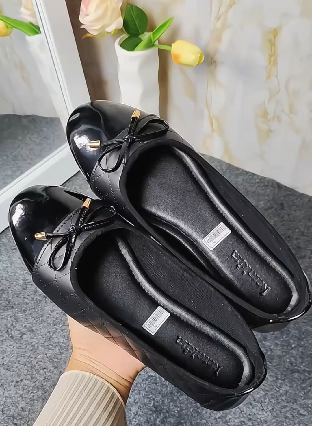 #flatshoes #flatshoeswanitamurah #flatshoescantikk 