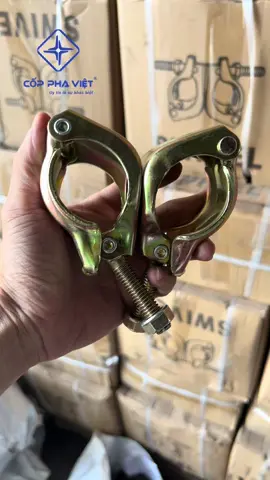 Khoá giàn giáo là gì? Công dụng? Có mấy loại khoá, ưu điểm cùm giàn giáo tại Cốp Pha Việt