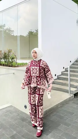 oneset ternyaman + cakeppoll dibawa main keluar💋❤️ #oneset #onesetmurah #onesetkekinian #onesetoutfit #ootdhijabstyle #ootdfashion 