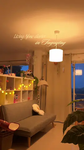 22 yr old living alone in tagaytay 🍃  🍲 let’s cook sinigang!  #livingalonediaries #livingalone #tagaytay #22 #sinigang #cookingvlog #minivlog #Vlog #akidiary 