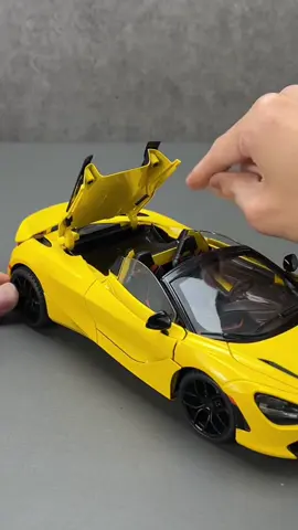 Mô hình xe Mc Laren 720S 1/18 bằng kim loại mới ra mắt. Đồ chơi trẻ em, đồ sưu tầm và trưng bày.