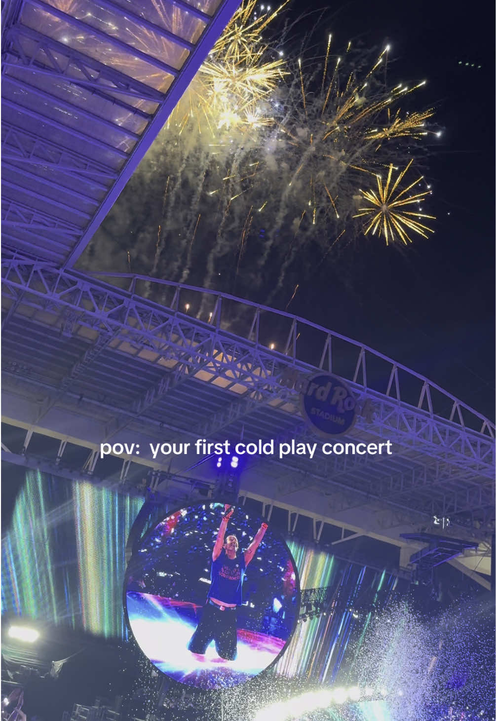 Coldplay Miami Night 1 - A Sky Full of Stars  #coldplaylive #coldplay #coldplayconcert #miami #hardrockstadium #firstconcert #chrismartin #fireworks 